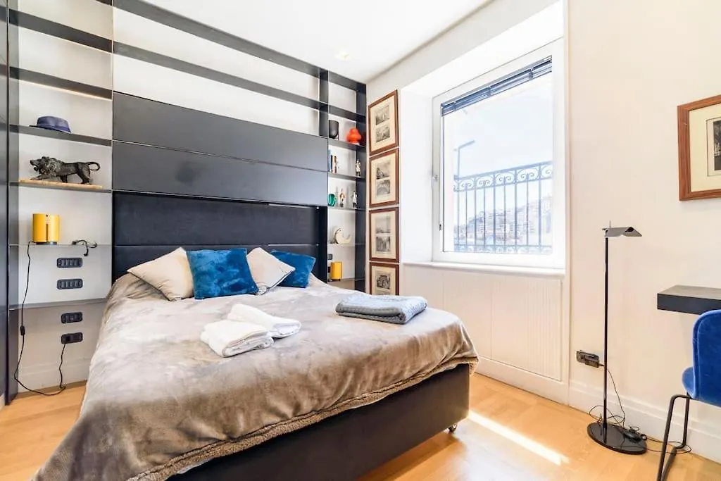 Parthenope, La Casa Sul Lungomare Nel Centro Di Napoli Appartement 0*, Napels